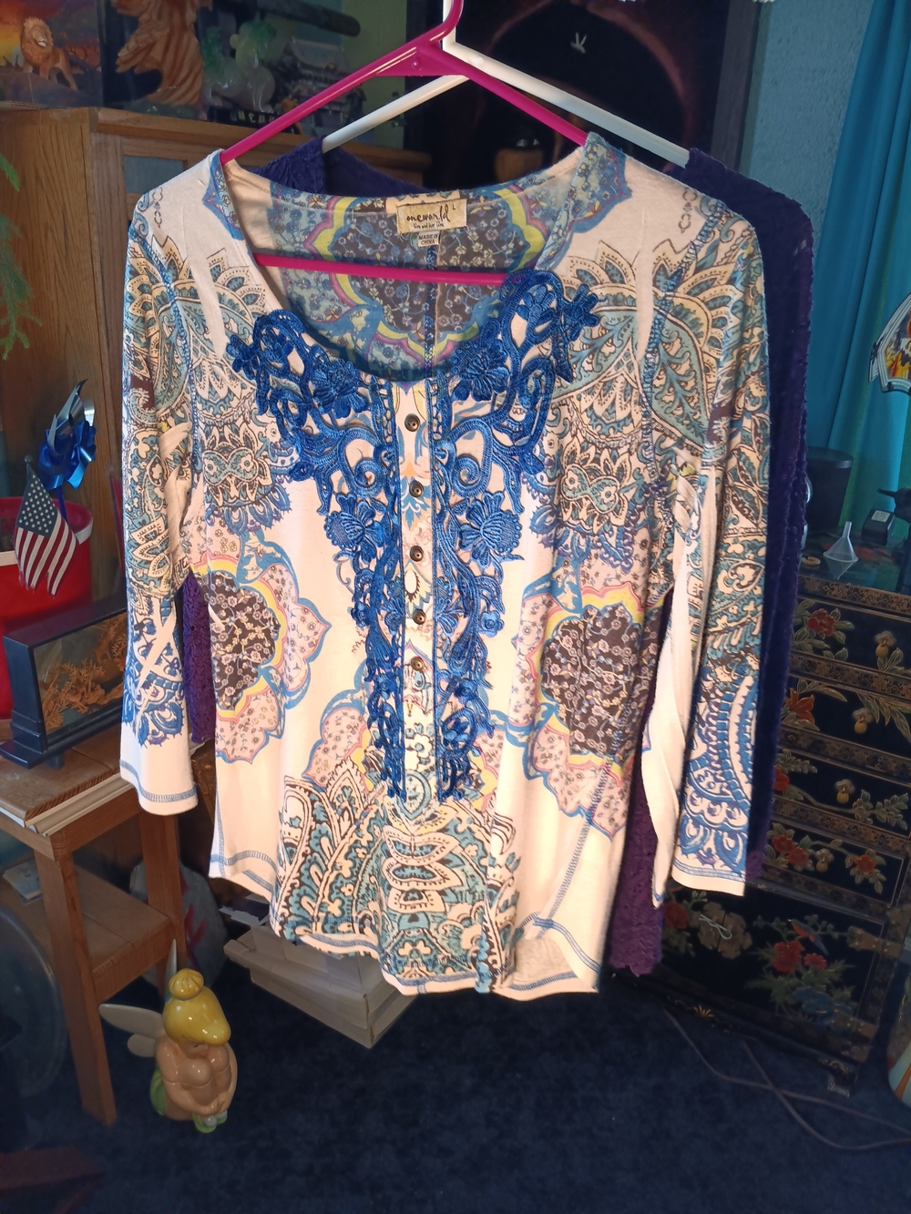 ONE WORLD Cream and Blue Paisley Lace-Trim Henley Blouse